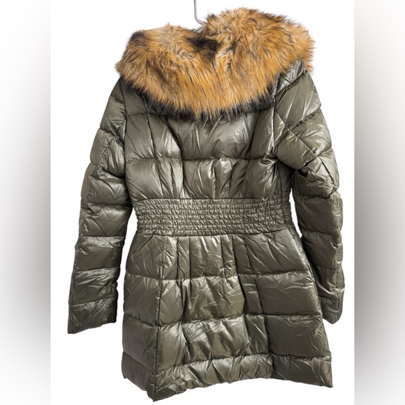 Puffer Jacket with Faux Fur Collar Laundry By Shelli Sega - Picture 2 of 5